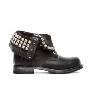 FRYE ROGAN STUDDED BOOTS SIZE 7